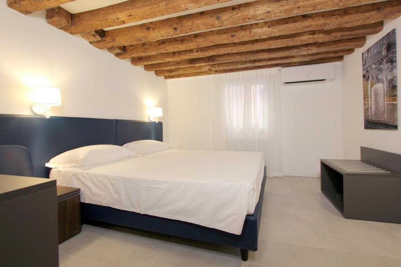 Residence Modern Art Venezia Esterno foto