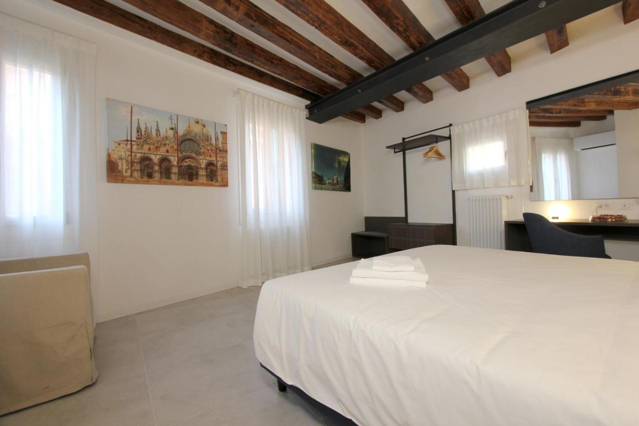 Residence Modern Art Venezia Esterno foto