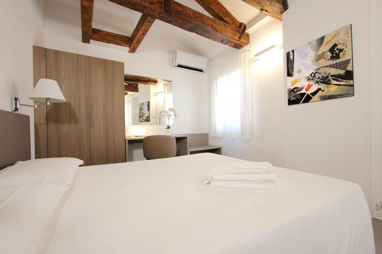 Residence Modern Art Venezia Esterno foto